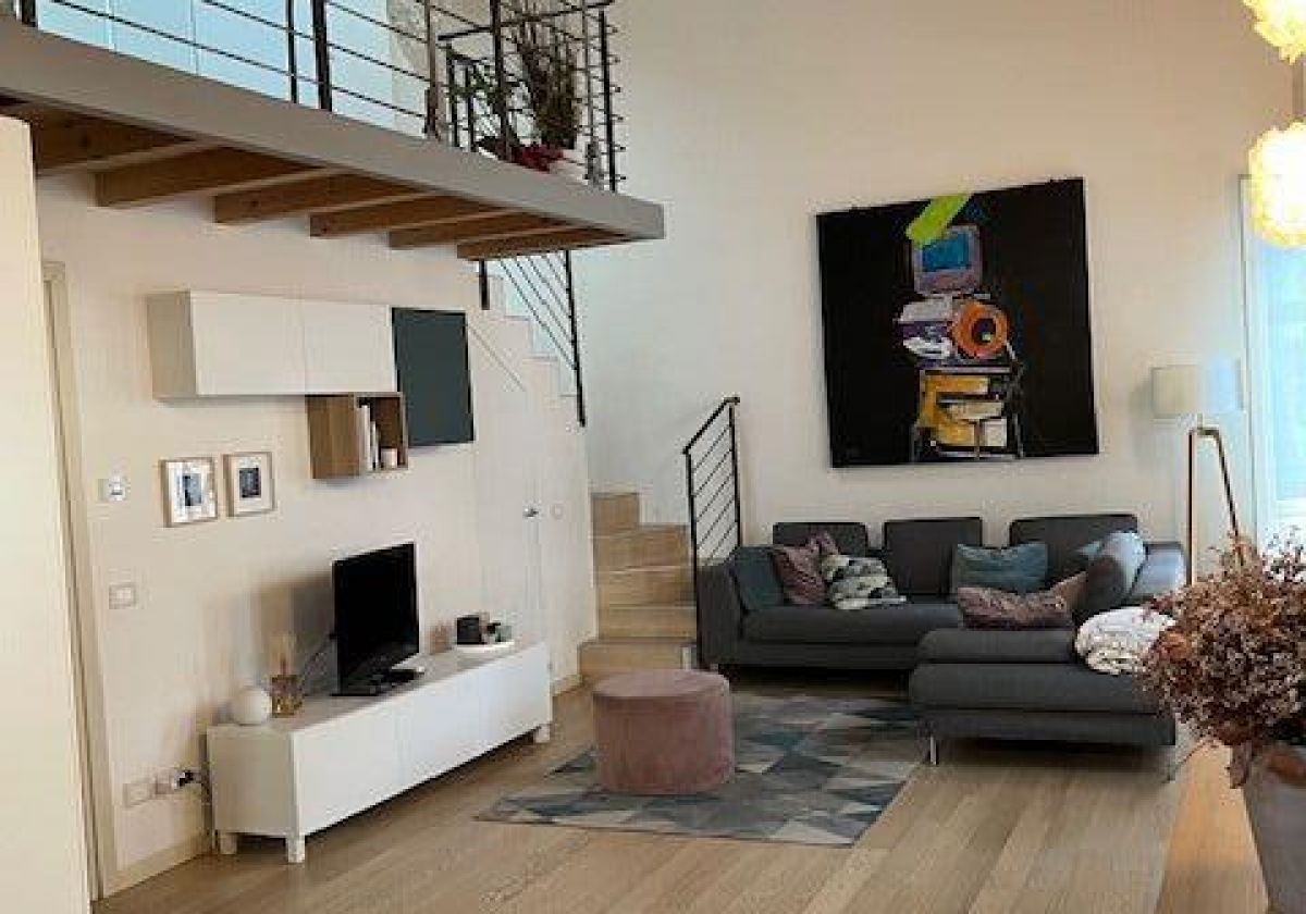 IMMOBILE DI PREGIO IN CENTRO STORICO